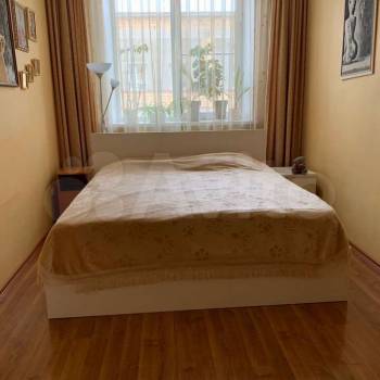 Продается Многокомнатная квартира, 120 м²