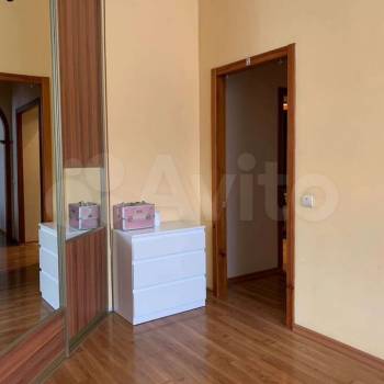 Продается Многокомнатная квартира, 120 м²