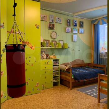 Продается Многокомнатная квартира, 120 м²