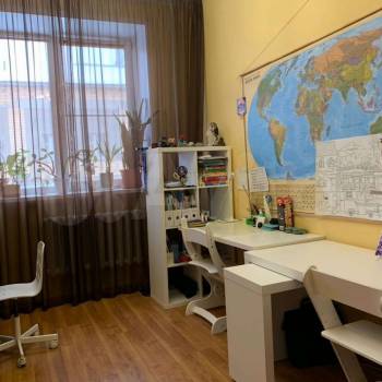 Продается Многокомнатная квартира, 120 м²
