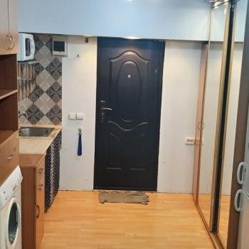 Продается 1-комнатная квартира, 18 м²