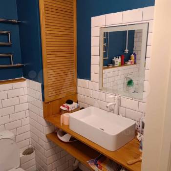 Продается Многокомнатная квартира, 70,5 м²