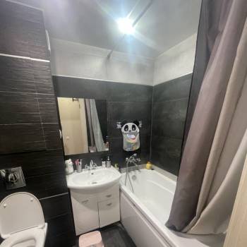 Продается 3-х комнатная квартира, 62 м²