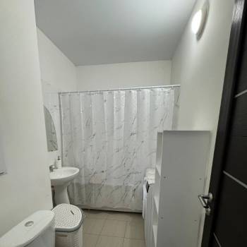 Сдается 1-комнатная квартира, 43 м²