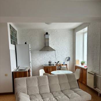 Сдается 2-х комнатная квартира, 56 м²