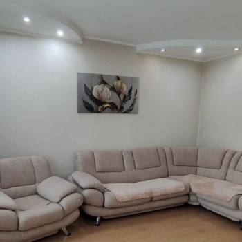 Продается Многокомнатная квартира, 85 м²