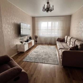 Продается Многокомнатная квартира, 101,9 м²