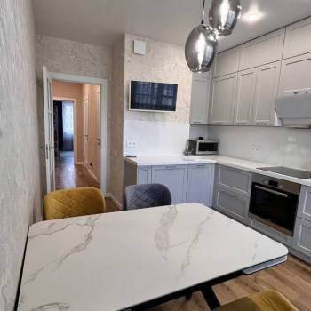Продается Многокомнатная квартира, 101,9 м²