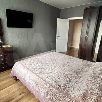 Продается Многокомнатная квартира, 101,9 м²