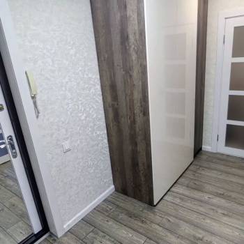 Продается 1-комнатная квартира, 48 м²