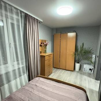 Продается Многокомнатная квартира, 73,3 м²