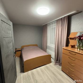 Продается Многокомнатная квартира, 73,3 м²