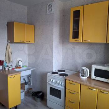 Продается 1-комнатная квартира, 41 м²