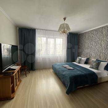 Продается Многокомнатная квартира, 82,2 м²