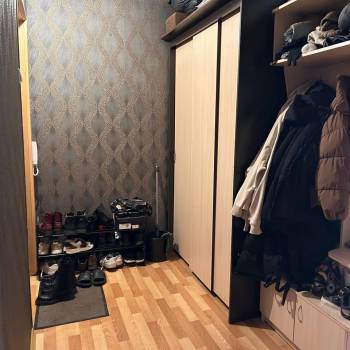 Продается 1-комнатная квартира, 40,4 м²