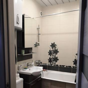 Продается 1-комнатная квартира, 35 м²