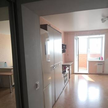 Продается 1-комнатная квартира, 35 м²