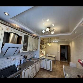 Продается 3-х комнатная квартира, 71 м²