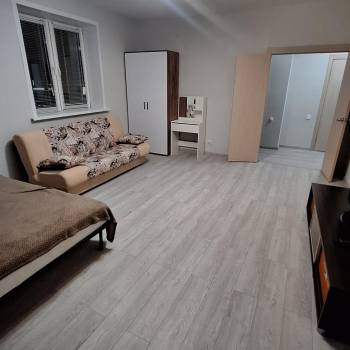 Сдается 1-комнатная квартира, 48 м²