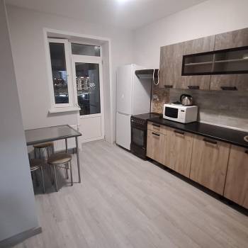 Сдается 1-комнатная квартира, 48 м²