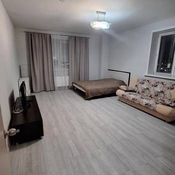 Сдается 1-комнатная квартира, 48 м²