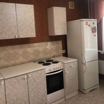 Сдается 1-комнатная квартира, 42 м²