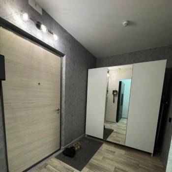 Сдается 1-комнатная квартира, 42 м²
