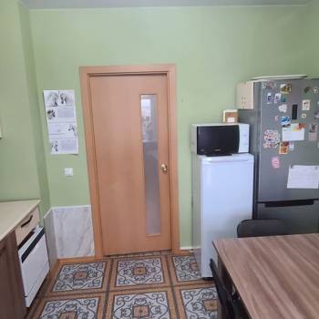 Продается Многокомнатная квартира, 132,4 м²