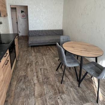 Продается 1-комнатная квартира, 36 м²