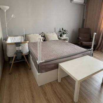 Продается 1-комнатная квартира, 40 м²