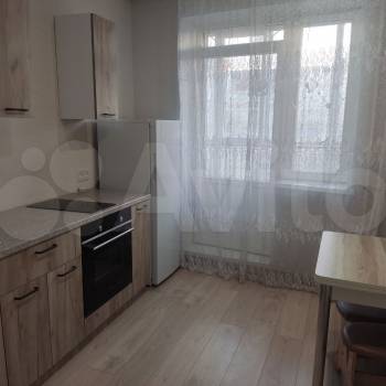 Сдается 1-комнатная квартира, 36 м²