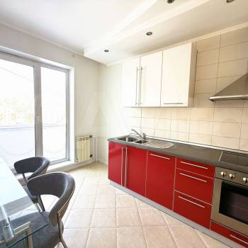 Продается Многокомнатная квартира, 102,3 м²