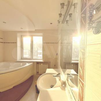 Продается Многокомнатная квартира, 102,3 м²
