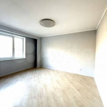 Продается Многокомнатная квартира, 102,3 м²