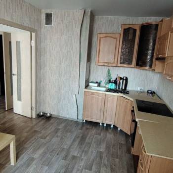Продается 3-х комнатная квартира, 77,5 м²