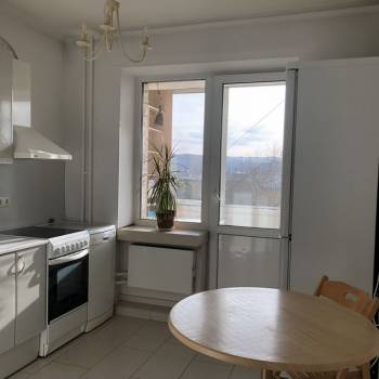 Продается 1-комнатная квартира, 37,9 м²