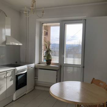 Продается 1-комнатная квартира, 37,9 м²