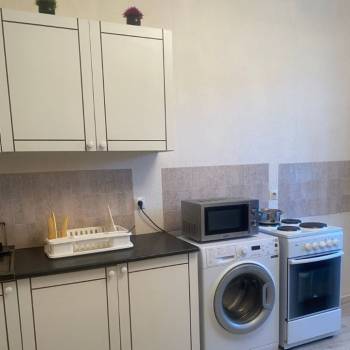 Сдается 1-комнатная квартира, 50 м²