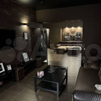 Продается Нежилое помещение, 295,6 м²