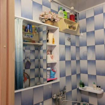 Продается Многокомнатная квартира, 84 м²