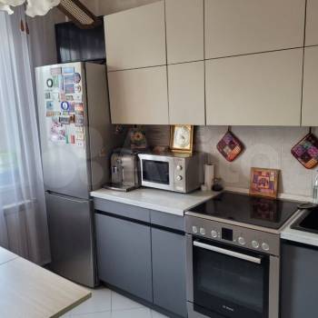 Продается Многокомнатная квартира, 84 м²