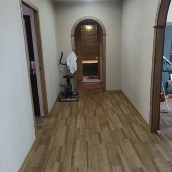 Продается Многокомнатная квартира, 80 м²
