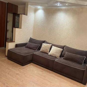 Сдается 2-х комнатная квартира, 75 м²