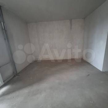Продается 1-комнатная квартира, 30,4 м²