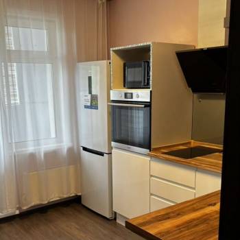 Сдается 1-комнатная квартира, 36 м²