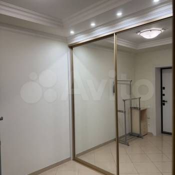 Продается 2-х комнатная квартира, 111 м²
