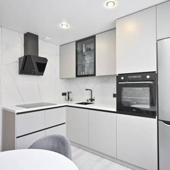Продается Многокомнатная квартира, 76 м²