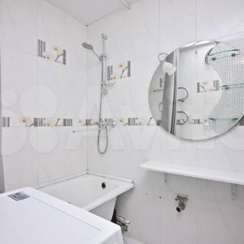 Продается Многокомнатная квартира, 76 м²