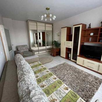 Сдается 1-комнатная квартира, 37,5 м²