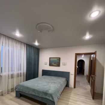 Сдается 2-х комнатная квартира, 60 м²